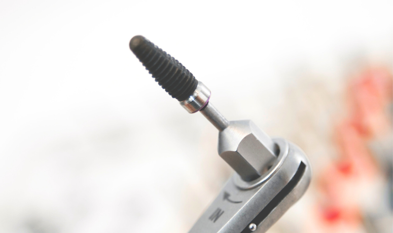 オステムインプラントの採用|南栗橋歯科